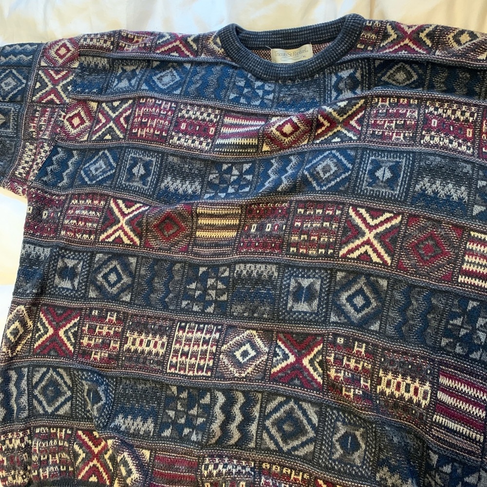 Patterned knit sweater